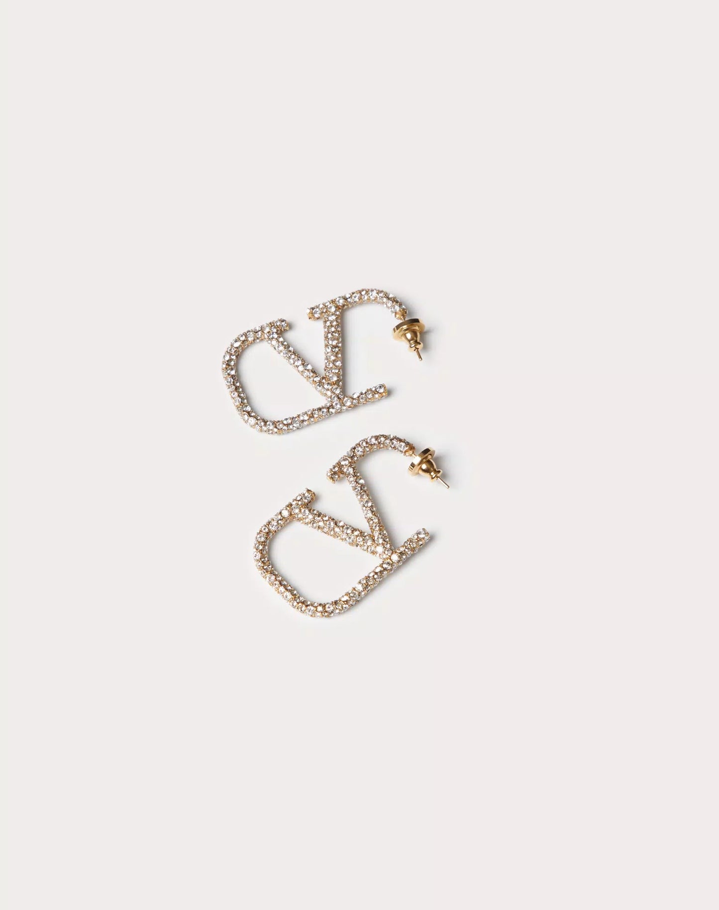 VLOGO SIGNATURE EARRINGS IN METAL AND SWAROVSKI® CRYSTALS.